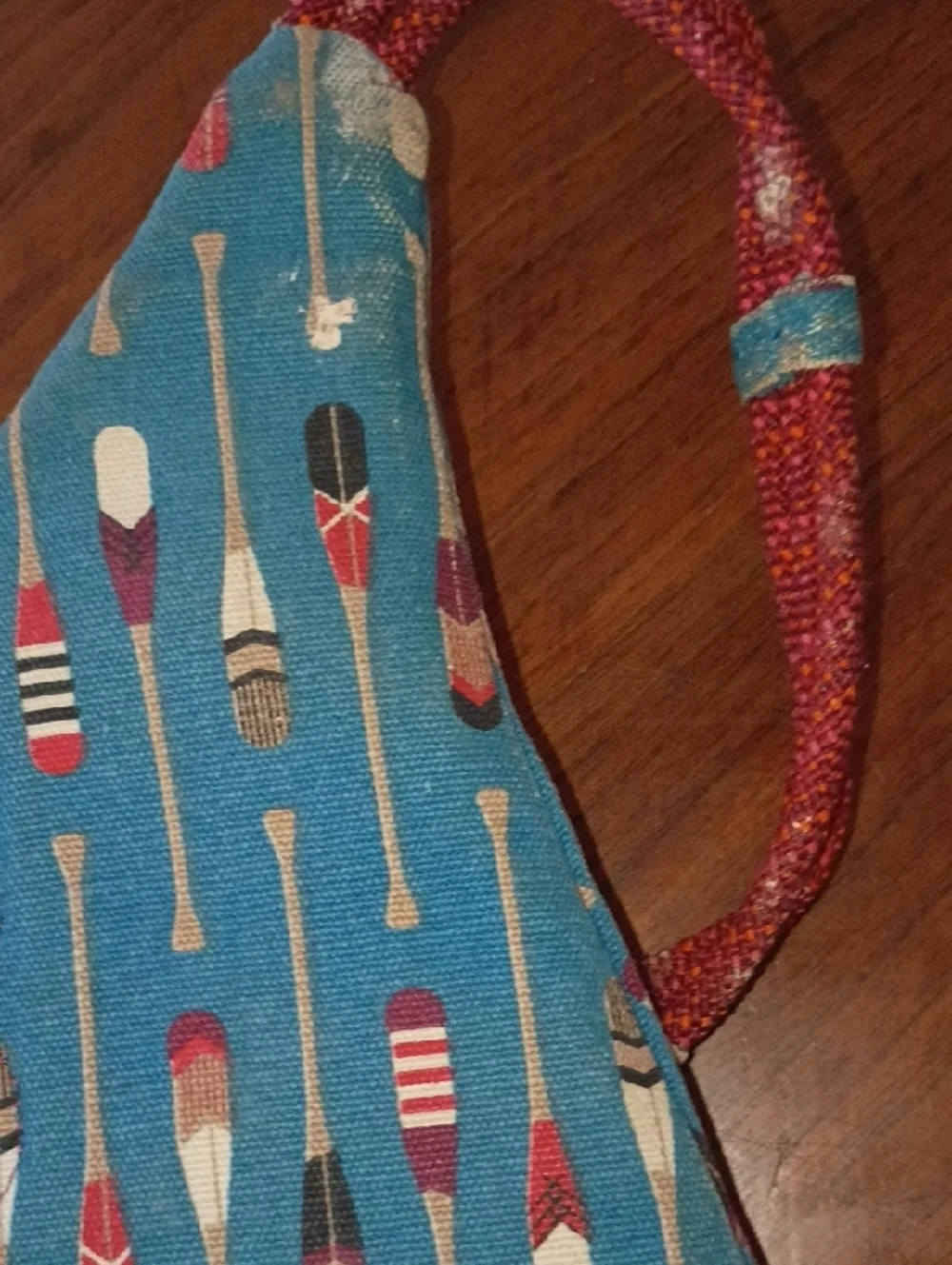 Kavu Teal Sling Bag with Red Dot Logo - Picture 15 of 16